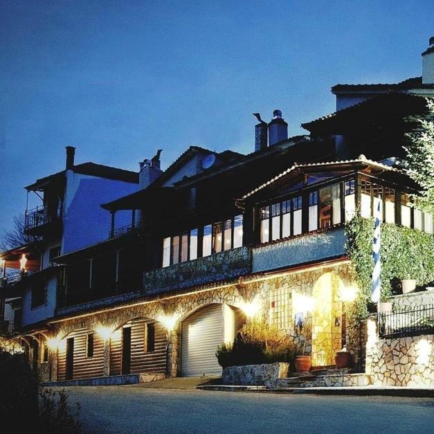 Guest House Fanaras Kalavryta Exterior foto